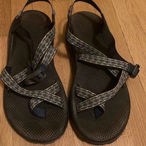 Size 13 Mens Chacos